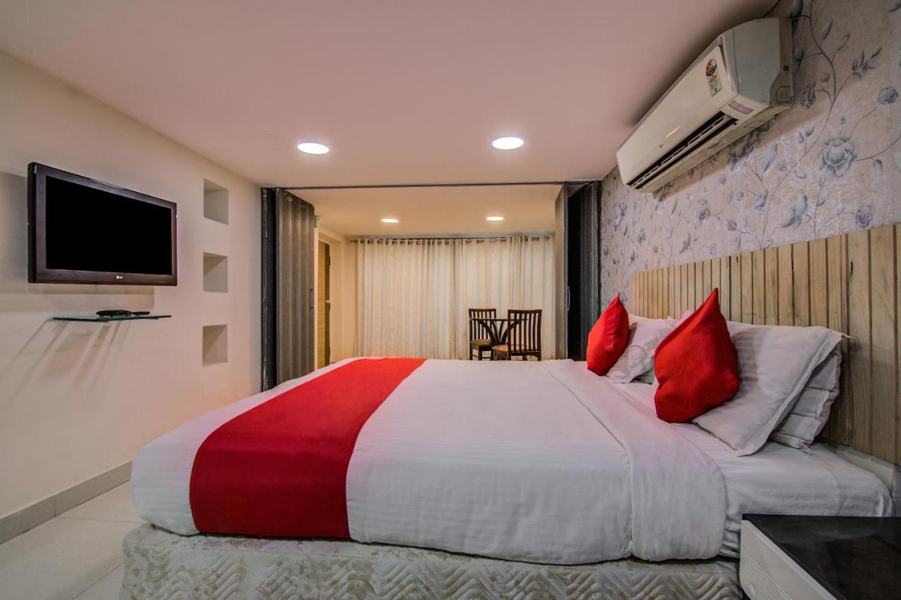 Oyo Hotel 55 Lawsons Bay Jalāripeta Exteriör bild